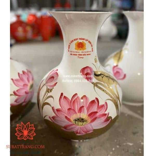 Lọ hoa sơn mài dáng tỏi cao in logo - 130090