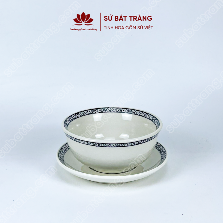 Làm giàu trải nghiệm ẩm thực với tô phở sứ Bát Tràng