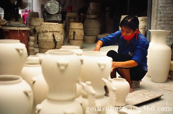Xưởng gốm sứ Bát Tràng - Nơi Ghi Dấu Nghệ Thuật Gốm Sứ Việt Nam