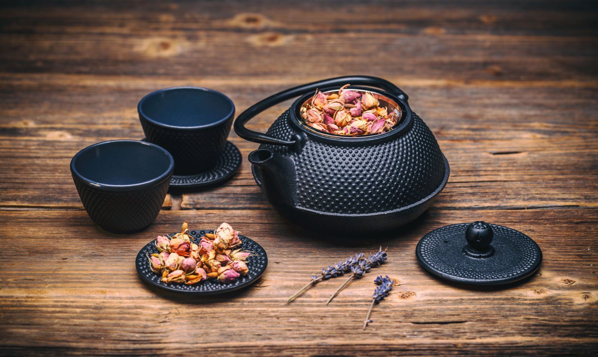 Ấm trà tiếng anh là gì - Khám phá ý nghĩa và ứng dụng trong văn hóa trà