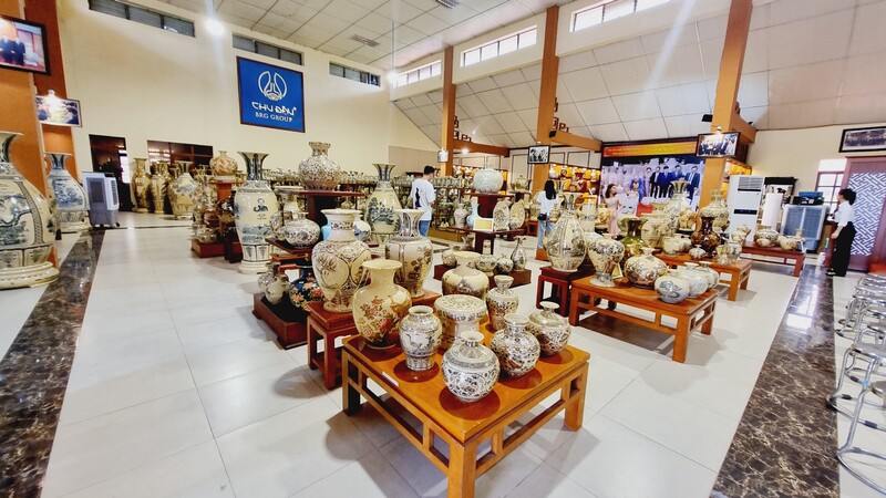 Công ty cổ phần gốm Chu Đậu - Hành trình nâng tầm ngành gốm sứ Việt Nam