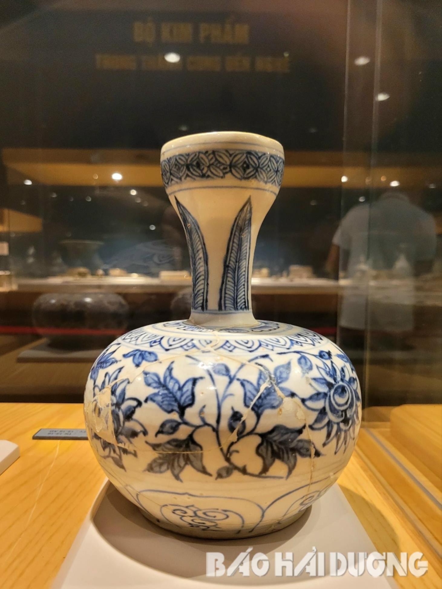 Khám Phá Bảo Tàng Gốm Sứ Mậu Dịch - Hành Trình Tìm Hiểu Văn Hóa Giao Thương Qua Gốm Sứ