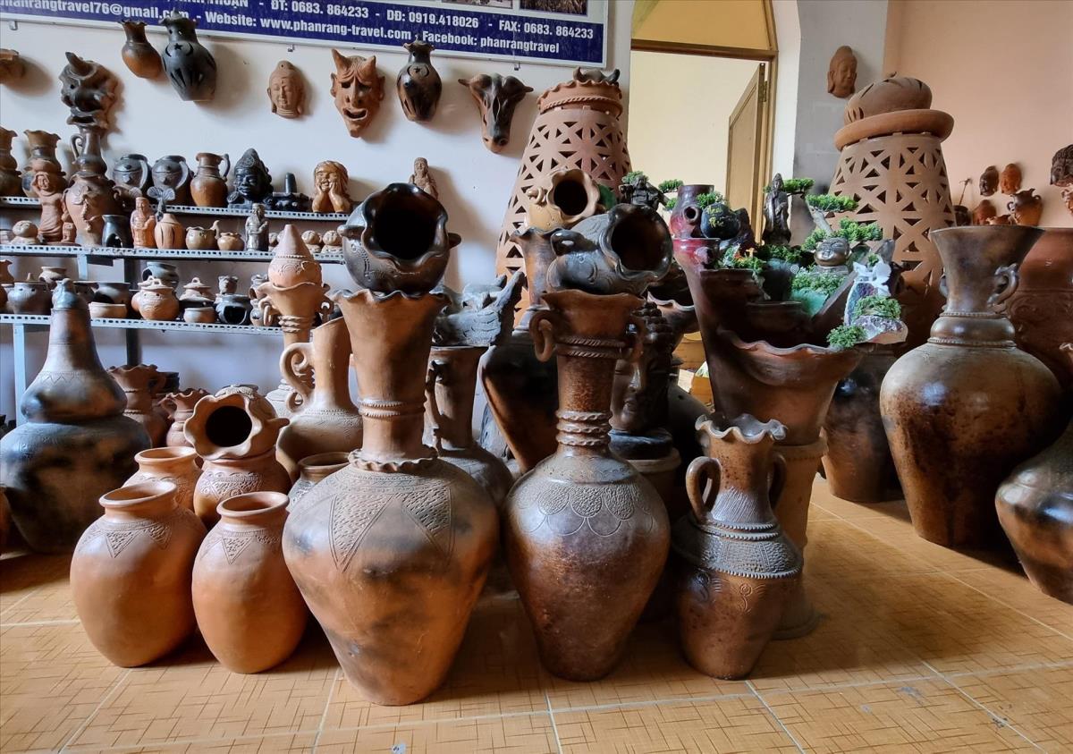 Làng nghề gốm Bàu Trúc - Di sản nghệ thuật đậm đà bản sắc Việt