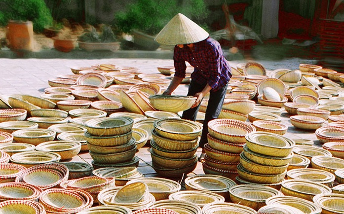 Làng nghề mây tre đan Phú Vinh - Tinh hoa truyền thống và phát triển bền vững