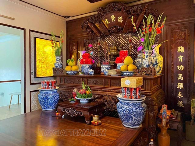 Nên chọn bát hương màu gì - Bí quyết chọn màu sắc phù hợp cho không gian thờ cúng